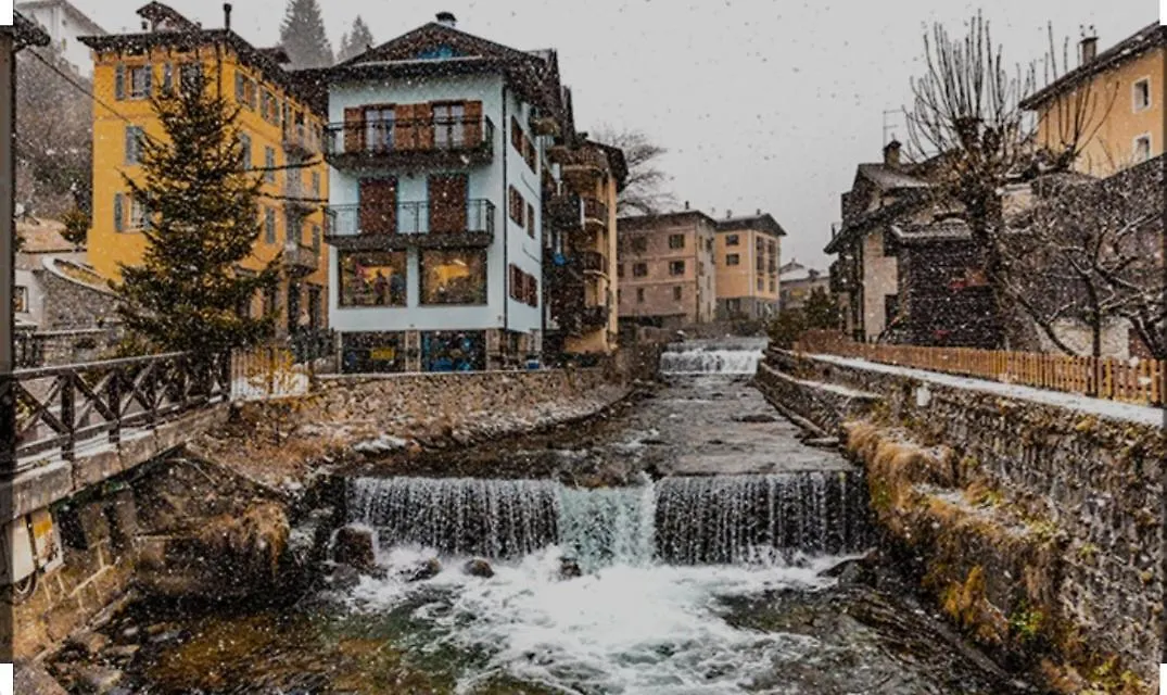 Casa Del Sole Apartment Ponte Di Legno 0*,  Italy
